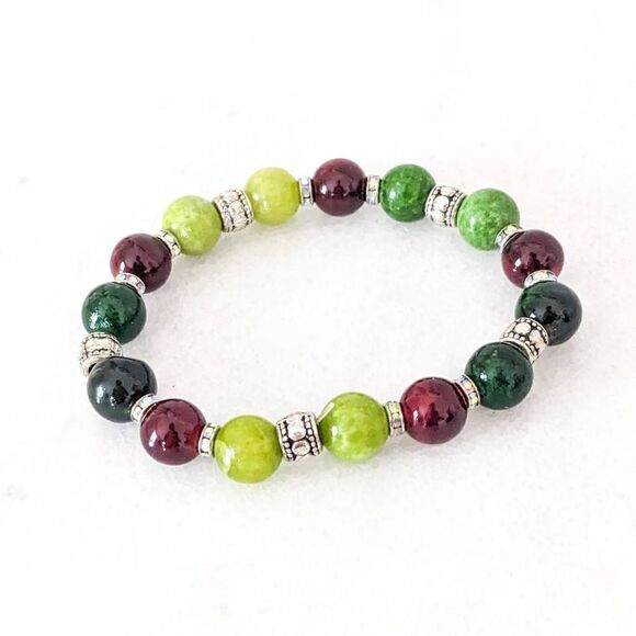 Green Red and Silver Bead Bracelet - Picture 2 of 2